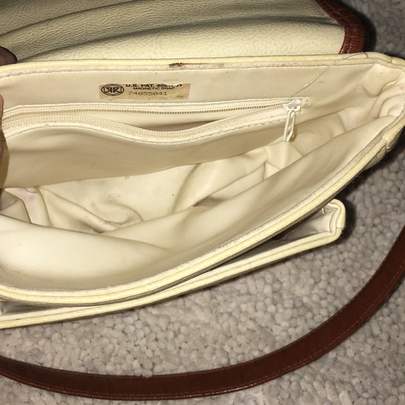 VINTAGE ONE OF A KIND CROSS BODY BAG - Picture 4 of 6